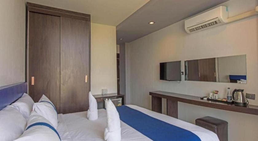 Ingtara Hotel Khon Kaen Exterior foto