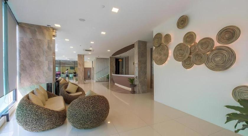 Ingtara Hotel Khon Kaen Exterior foto